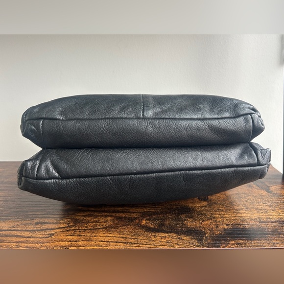 Margot Genuine Leather Black Crossbody Bag Double Zip Minimalist Purse - Picture 10 of 10